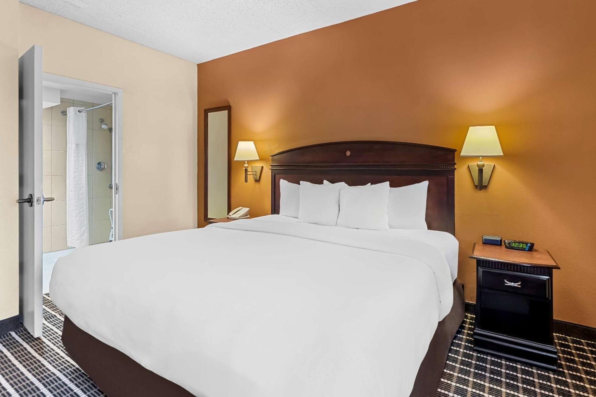Comfort Inn&Suites Somerset - New Brunswick Exterior foto